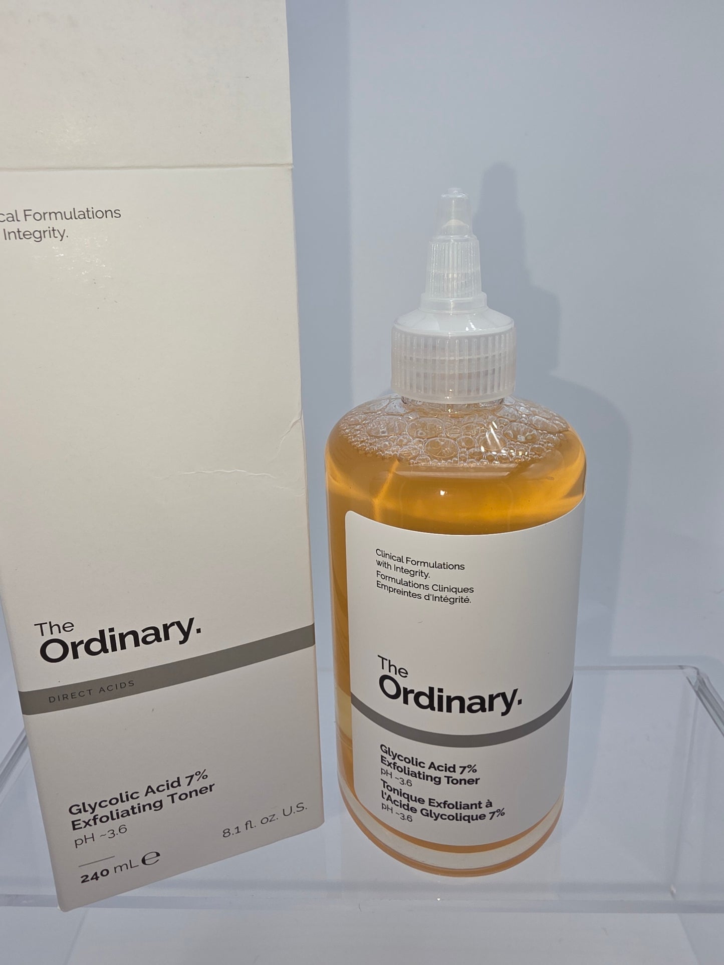 The Ordinary Glycolic Acid 7% Exfoliating Toner (240 mL / 8.1 fl oz)