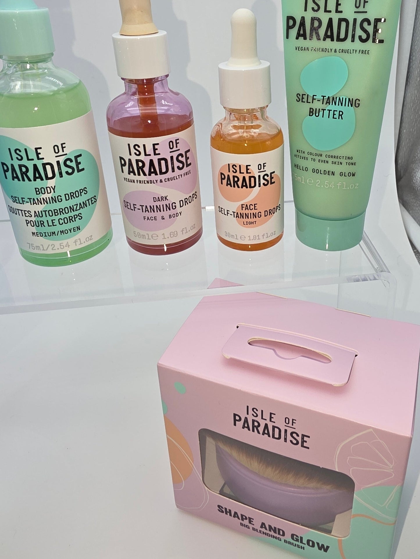 Isle of Paradise Self-Tanning Collection Set (7-Piece Bundle)