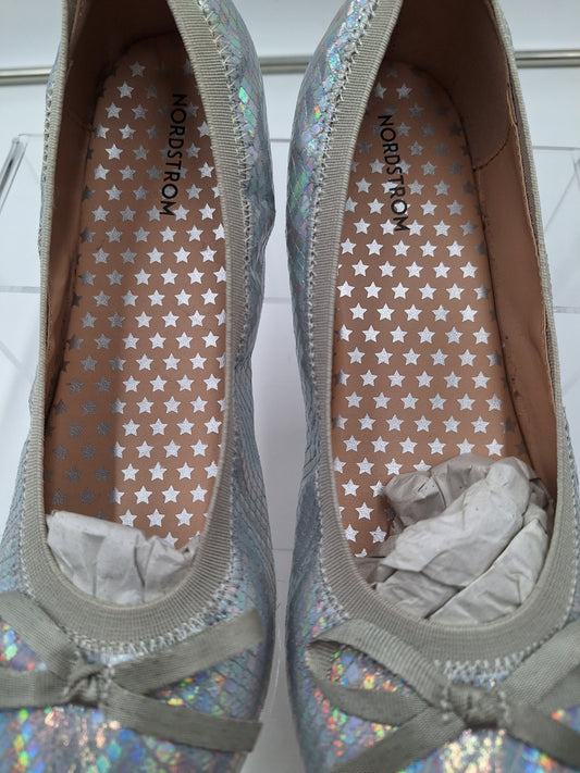 Nordstrom Girl Silver Bow Flats