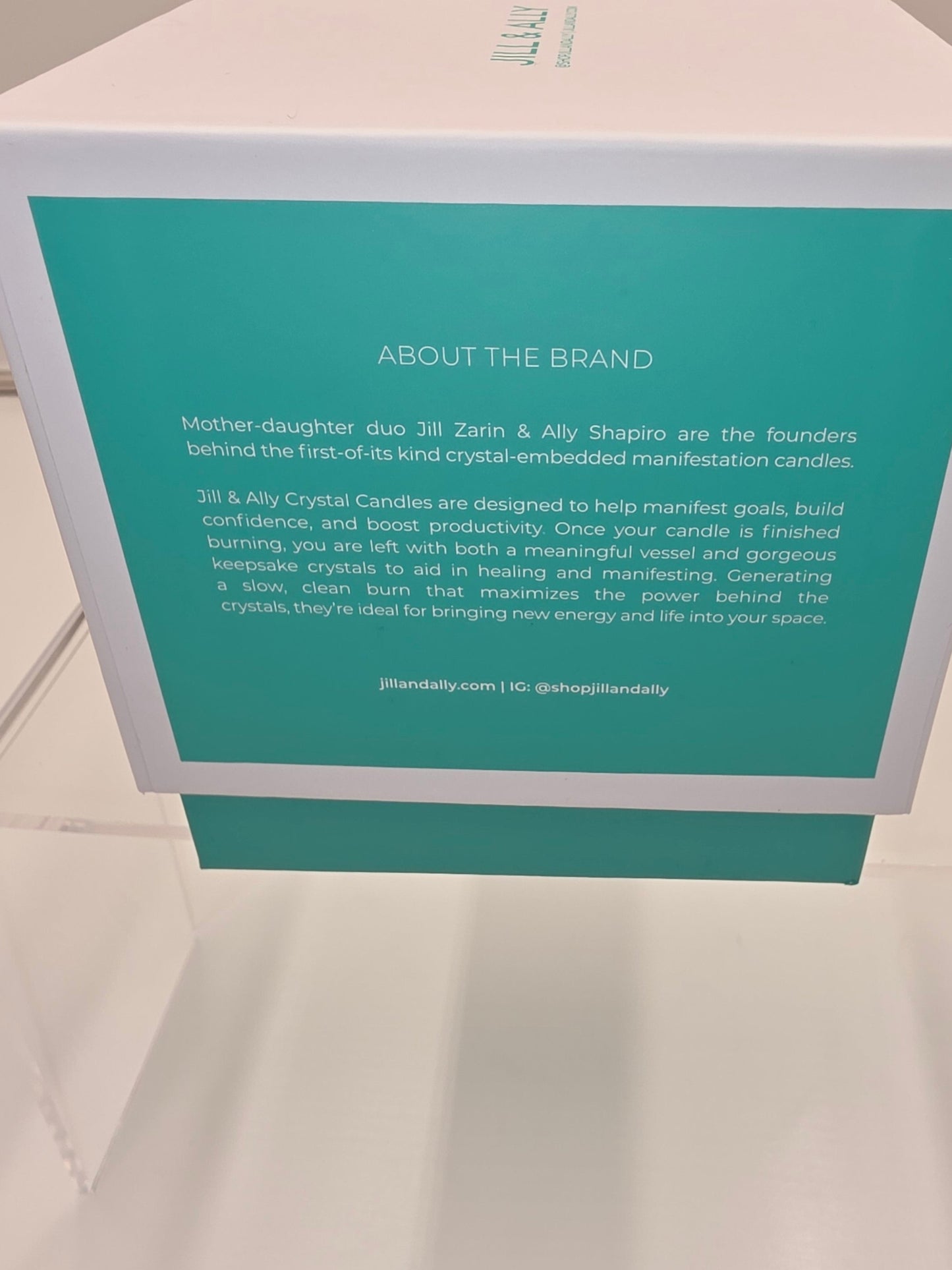 Jill & Ally Crystal Manifestation Candle - "Take a Deep Breath"